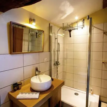 Avec Salle De Bain Privative Dans Vignoble * Léognan